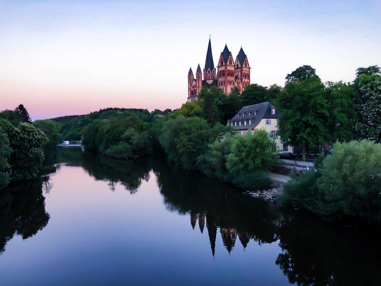 Zur Eisenbahn Limburg an der Lahn Exterior foto